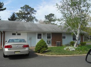 937A Aberdeen Dr, Lakewood, NJ