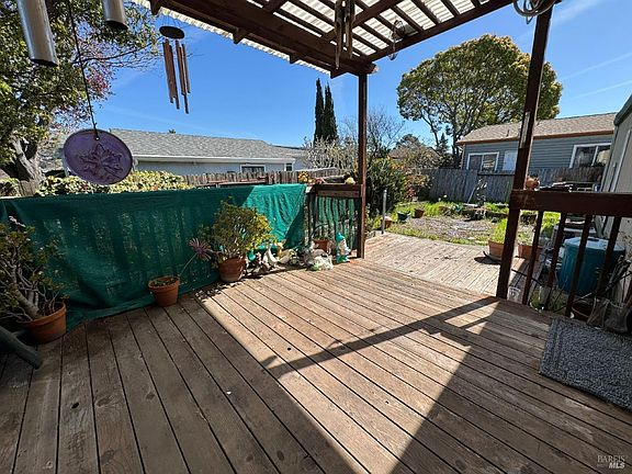 4th image of 2555 Flosden Road #34