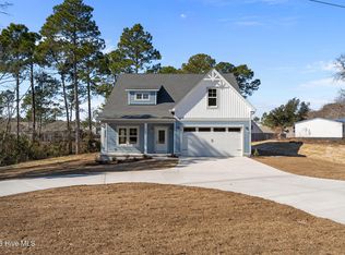 2361 Sunset Harbor Road SE, Bolivia, NC 28422