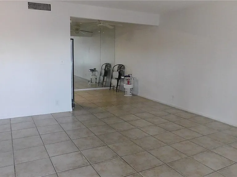 565 S Royal Crest Cir #13 — Photo 6