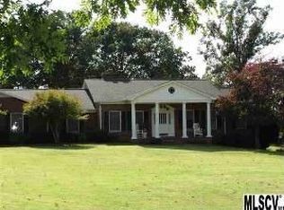 211 Sherwood Dr, Maiden, NC 28650