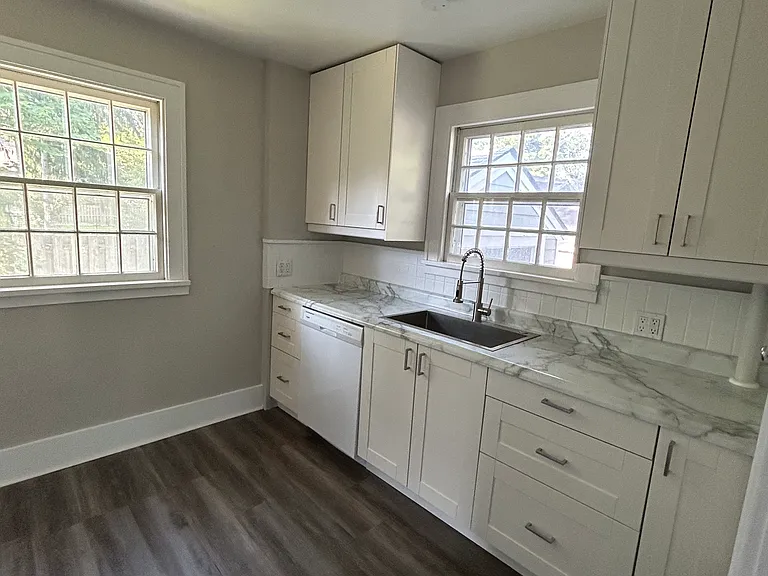 2217 Donald St — Photo 19
