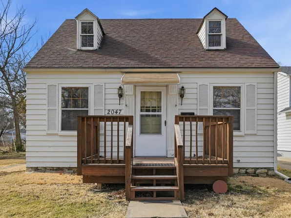 2047 SW Lincoln St, Topeka, KS 66604
