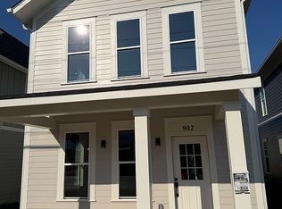 902 S Hamilton St, Dalton, GA 30720