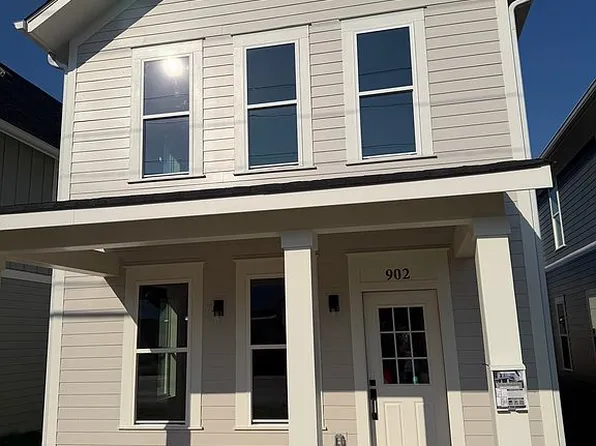 902 S Hamilton St, Dalton, GA 30720
