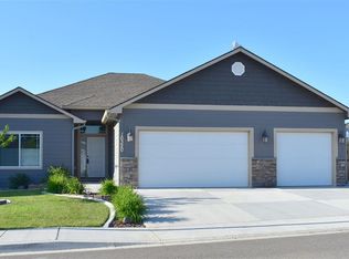 10320 W 18th Pl, Kennewick, WA 99338
