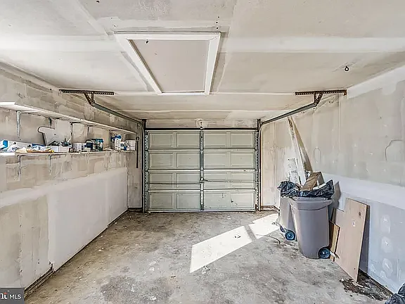 4 Hamilton Ln — Photo 25