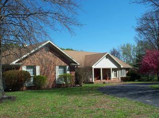 1030 Great Oaks Dr, Hopkinsville, KY