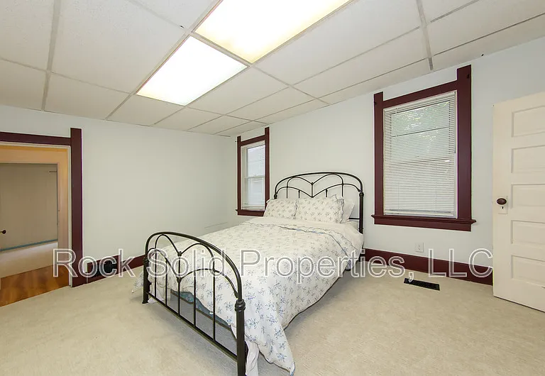 1216 Talbot Ct — Photo 19