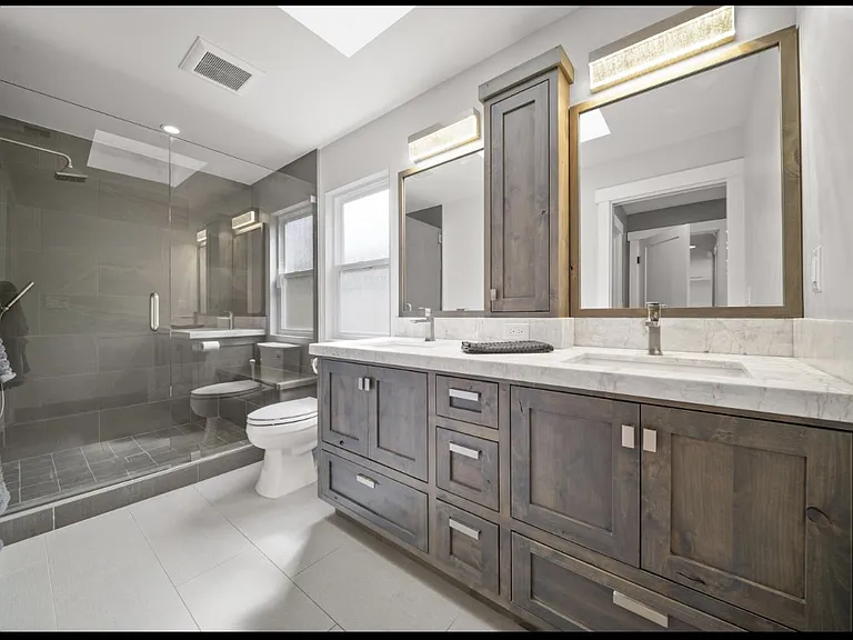 844 Sunset Dr — Photo 15