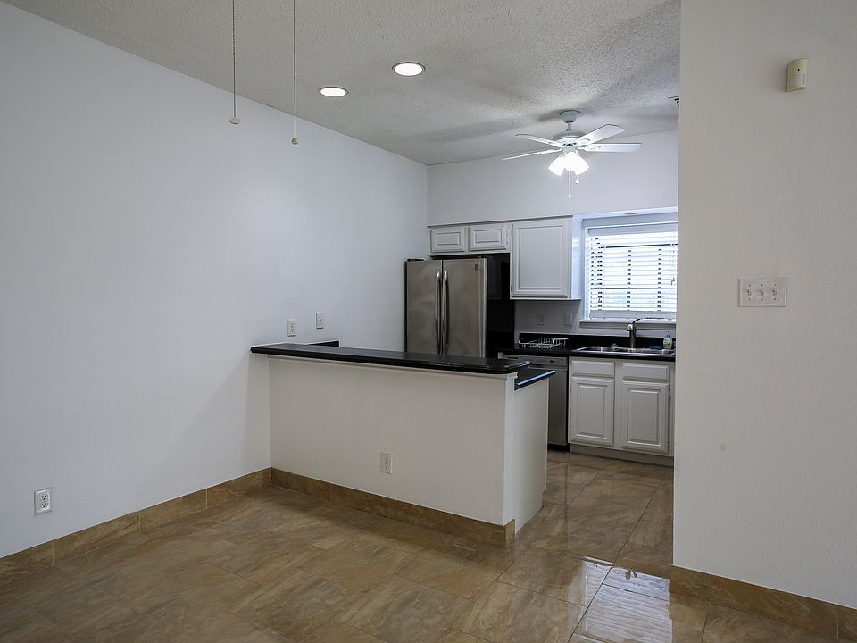 1st image of 5859 Frankford Rd APT 1102
