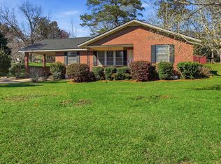 182 Lower Lovelace Rd, West Point, GA 31833