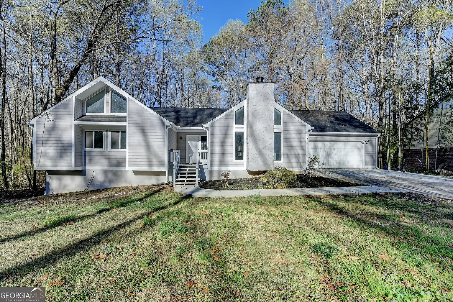 190 Saratoga Dr photo 1