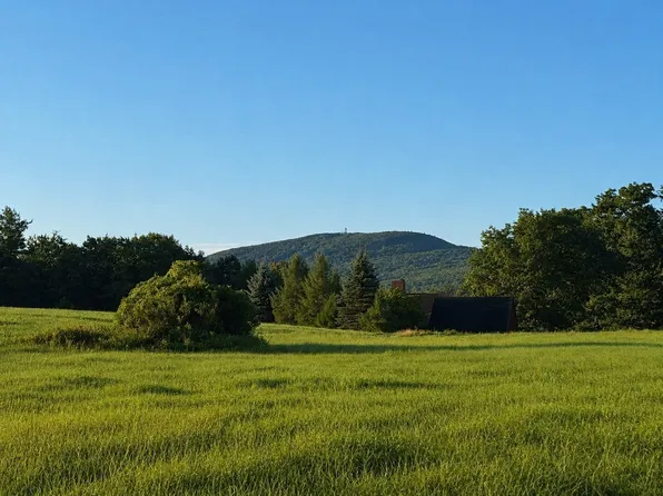 88 W Princeton Rd, Westminster, MA 01473
