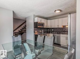 3221 132a Ave NW, Edmonton, AB T5A3K4