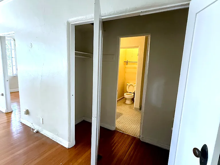 6626 Franklin Ave #210 — Photo 4