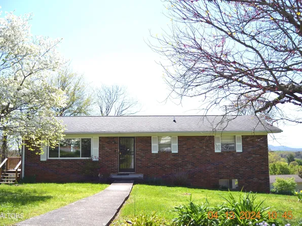 145 Highland Dr, Corryton, TN 37721