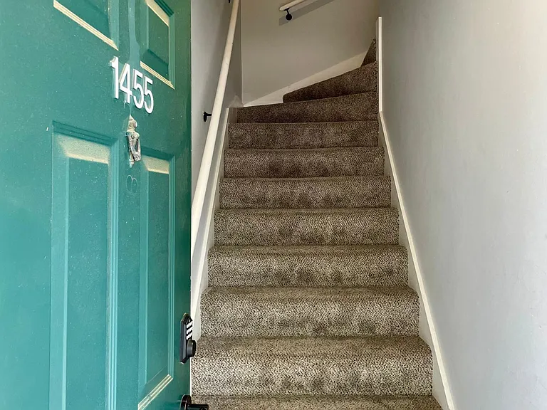 1455 Bobolink Pl — Photo 35