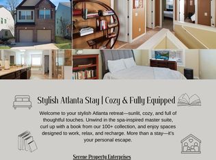 4010 Lake Manor Way, Atlanta, GA 30349