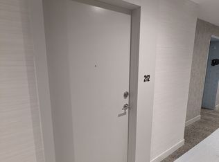 215 Veterans Dr #212, Brampton, ON