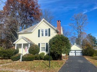 131 Oak Grove Ave, Brattleboro, VT 05301