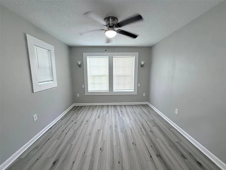 1903 Little St — Photo 16