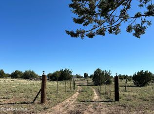 228 W Flying Wrench Rd, Ash Fork, AZ 86320
