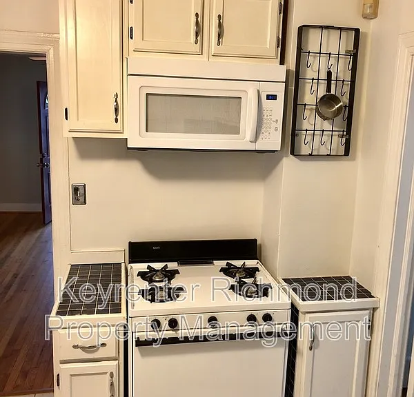 1901 Claiborne St — Photo 10