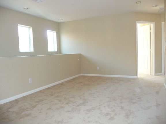 Huge Loft Upstairs