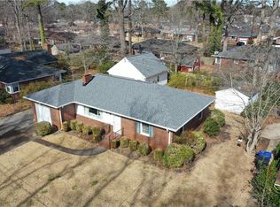 411 Mayflower Rd, Portsmouth, VA 23701