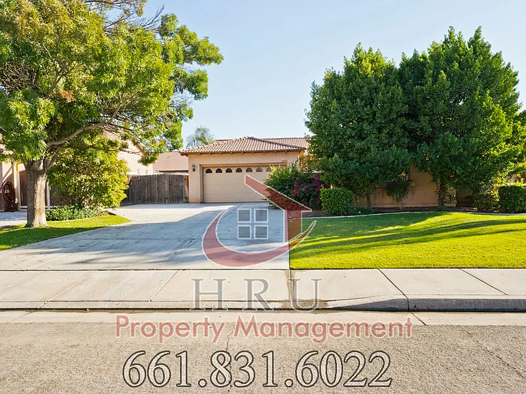 10907 Delicato Ct — Photo 2
