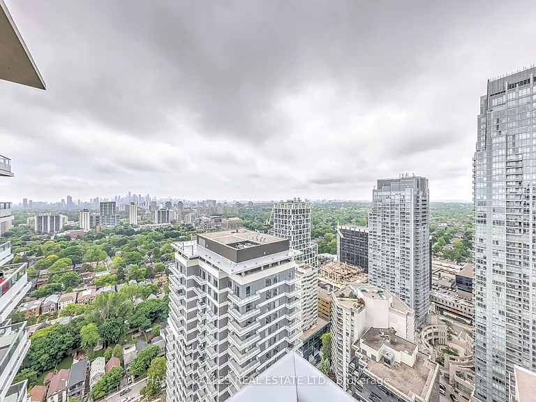 50 Dunfield Ave #Penthouse 17 — Photo 15
