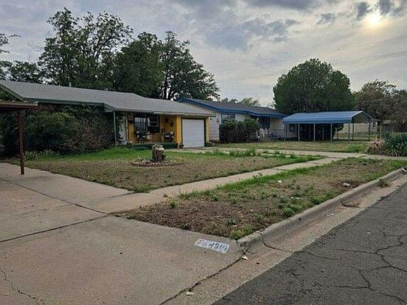 3rd image of 4521 40th St