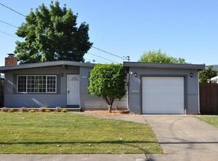 289 Garrett Dr, Ukiah, CA 95482