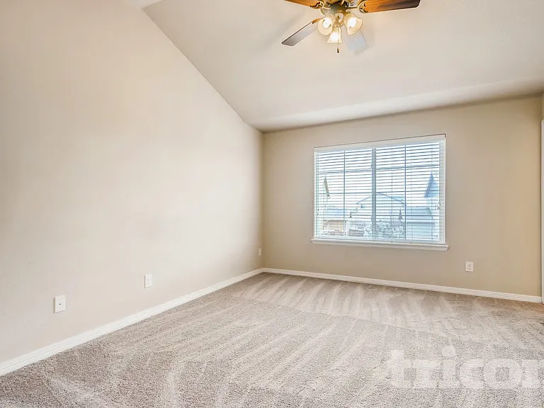 161 N Newbern Way — Photo 6