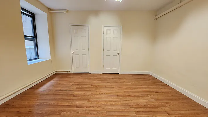 Rented by Compass | media 11