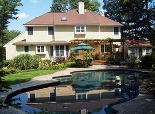 4 Burnham Dr, North Reading, MA 01864