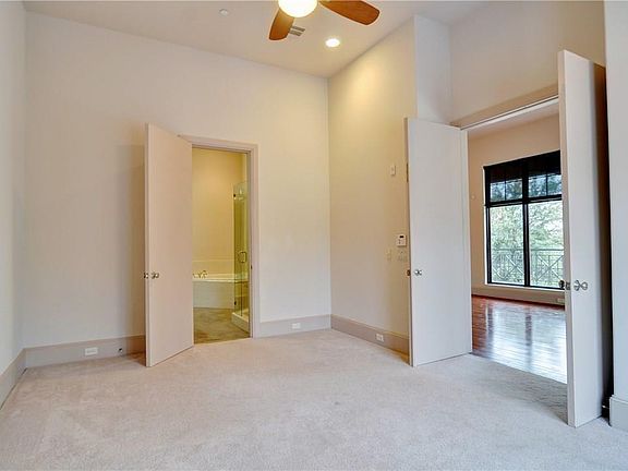 5th image of 601 E 1st St APT 210