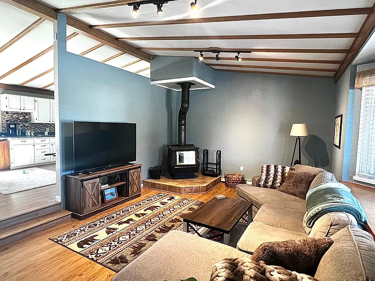 3631 Apache Ct #A — Photo 27