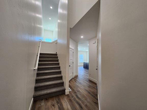 2nd image of 3028 Malakai Ct
