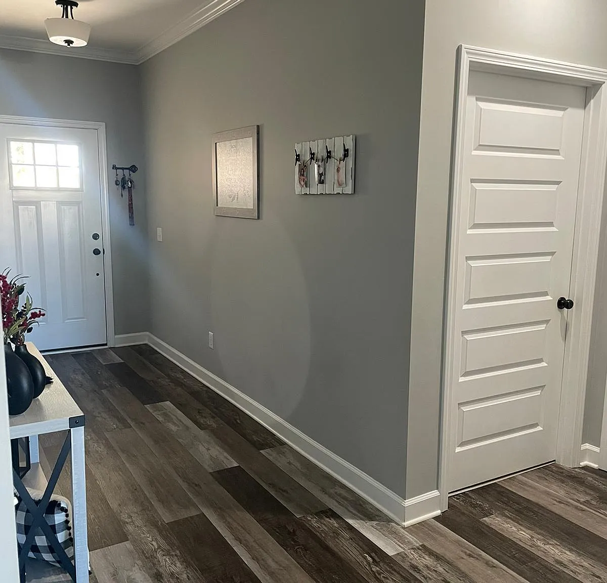 4 bed, 2.5 bath, 2150 sqft, $2,250 — Photo 2