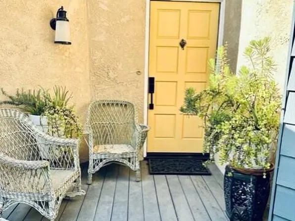 1819 S Stover Street, Visalia, CA 93292