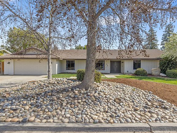 2nd image of 1742 S Royal Oaks Drive