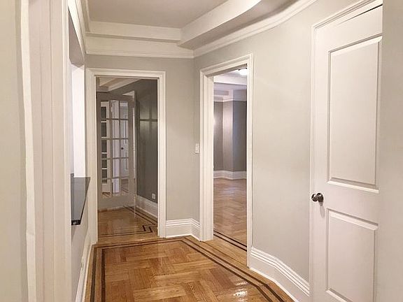 3rd image of 235 W 76th St APT 3e