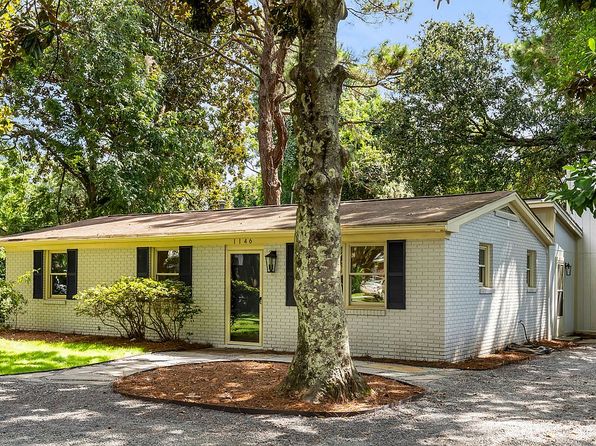 1146 Brigantine Dr