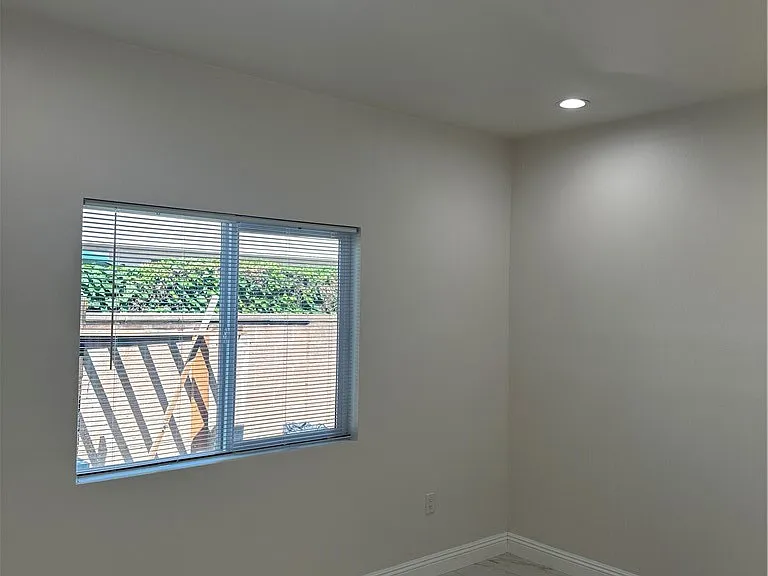 13399 Amarillo Dr — Photo 17
