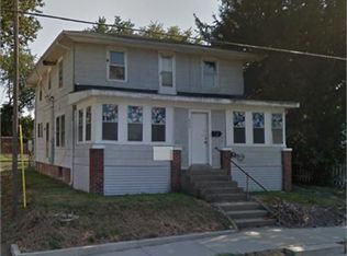 805 E Main St, Urbana, IL 61802