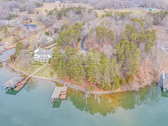 4th image of 53 Leighs Ct