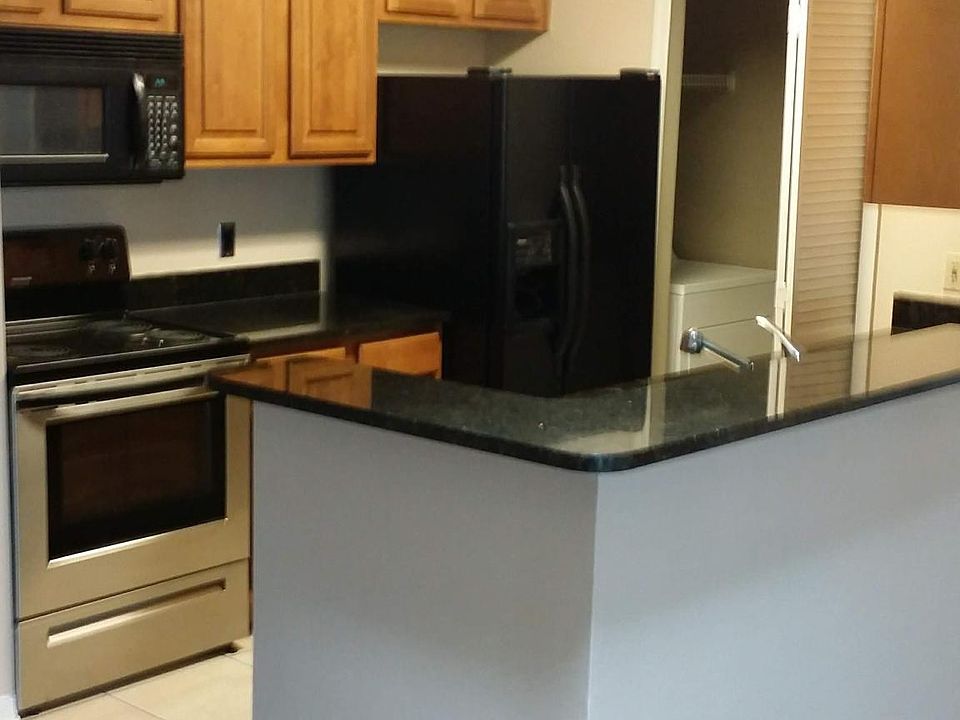 1st image of 6172 Westgate Dr APT 304