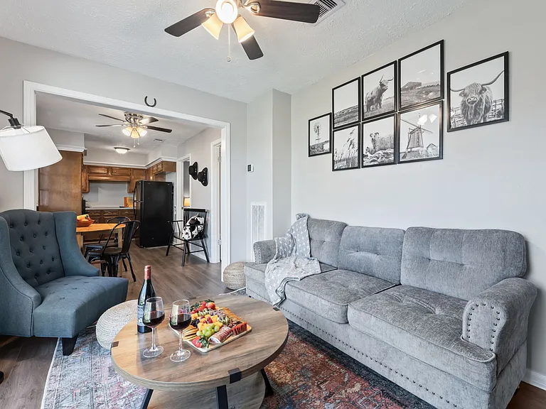 9123 Kerr Dr — Photo 55